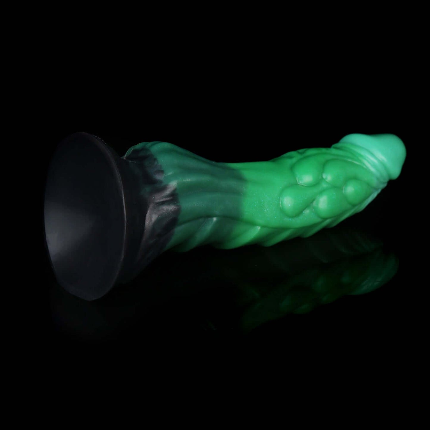 Peluda dragon dildo in the Verdantclaw colourway -- platinum silicone -- Dragon Dildo®