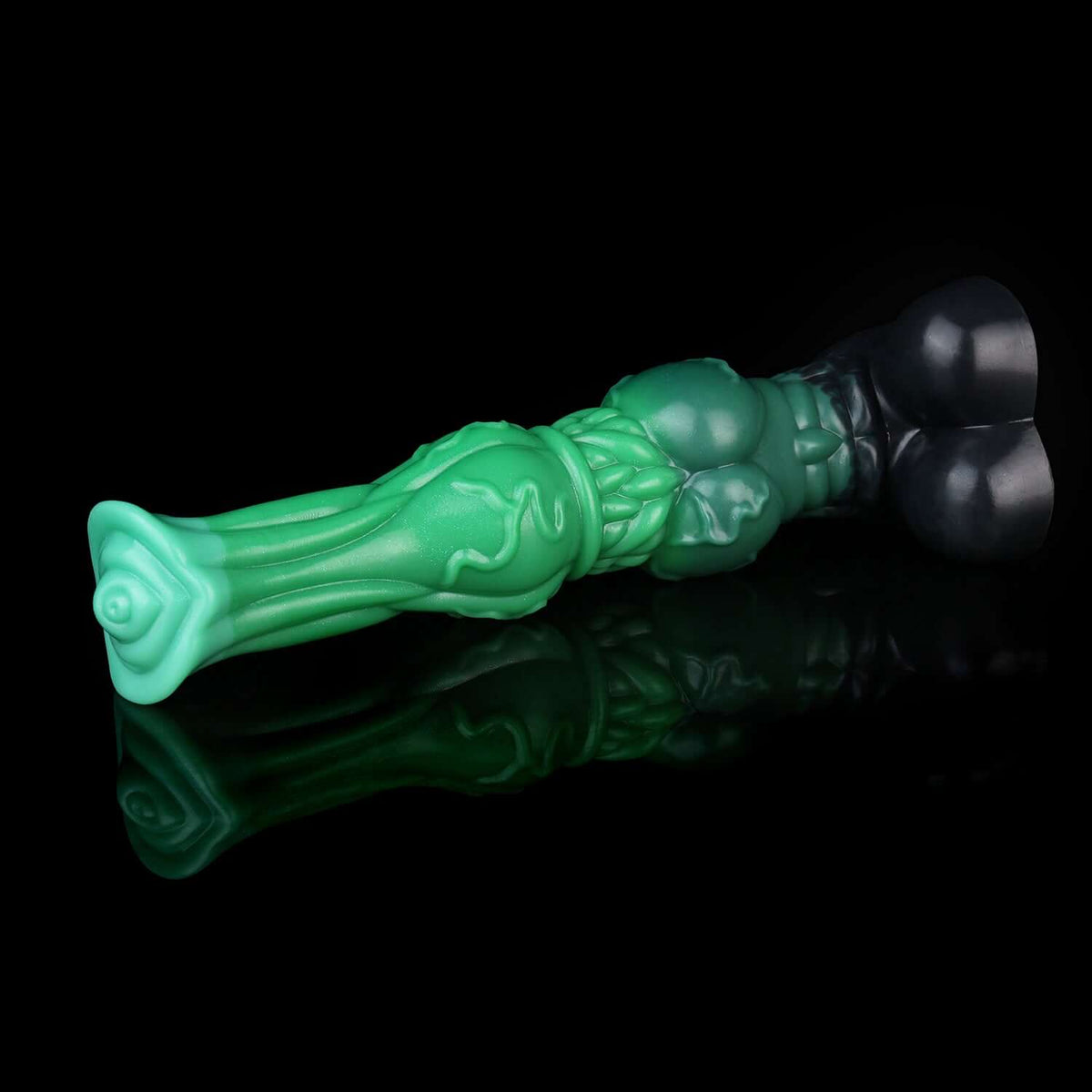 Areion horse dildo in the Verdantclaw colourway -- platinum silicone -- Dragon Dildo®