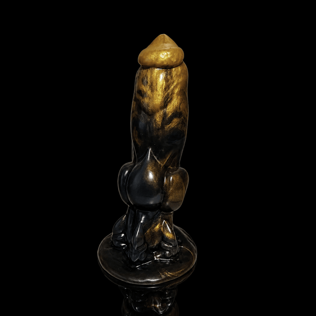 Am-heh monster dildo of the Ironmane Plains -- Obsidian colourway -- hand-poured platinum silicone -- Dragon Dildo®